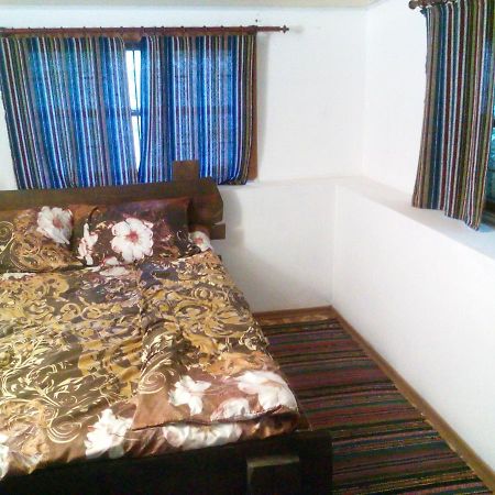 Буцький Каньйон Hotel Buki  Kültér fotó